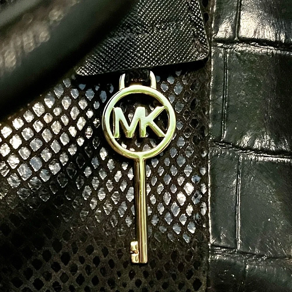❣️$398 ❣️ Michael Kors Black Calf Hair Croc Leather Shoulder Bag Purse